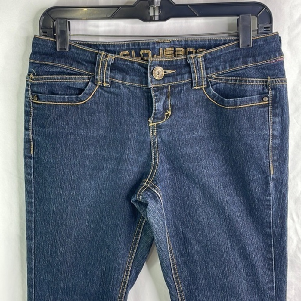 GLO Jeans